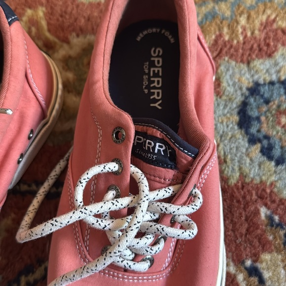 Coral Sperry Sneakers Men’s Size 11 - Picture 4 of 4